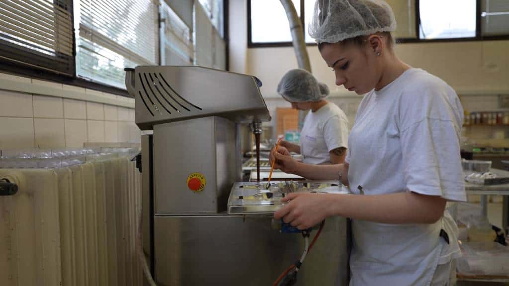 Édességkészítő képzés – édességgyártás